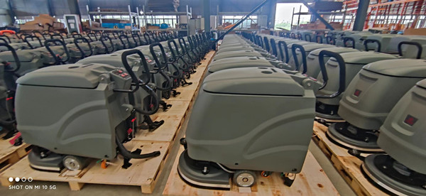 廠家教您如何維護(hù)揚(yáng)子洗地機(jī) 廠家教您如何維護(hù)揚(yáng)子洗地機(jī)