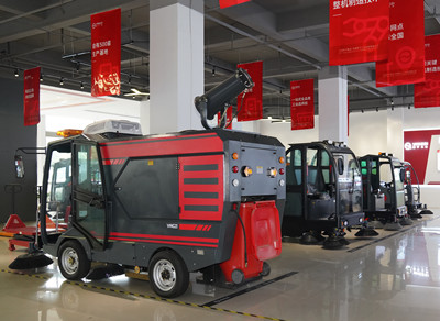 駕駛式掃地機(jī) 駕駛式掃地機(jī)